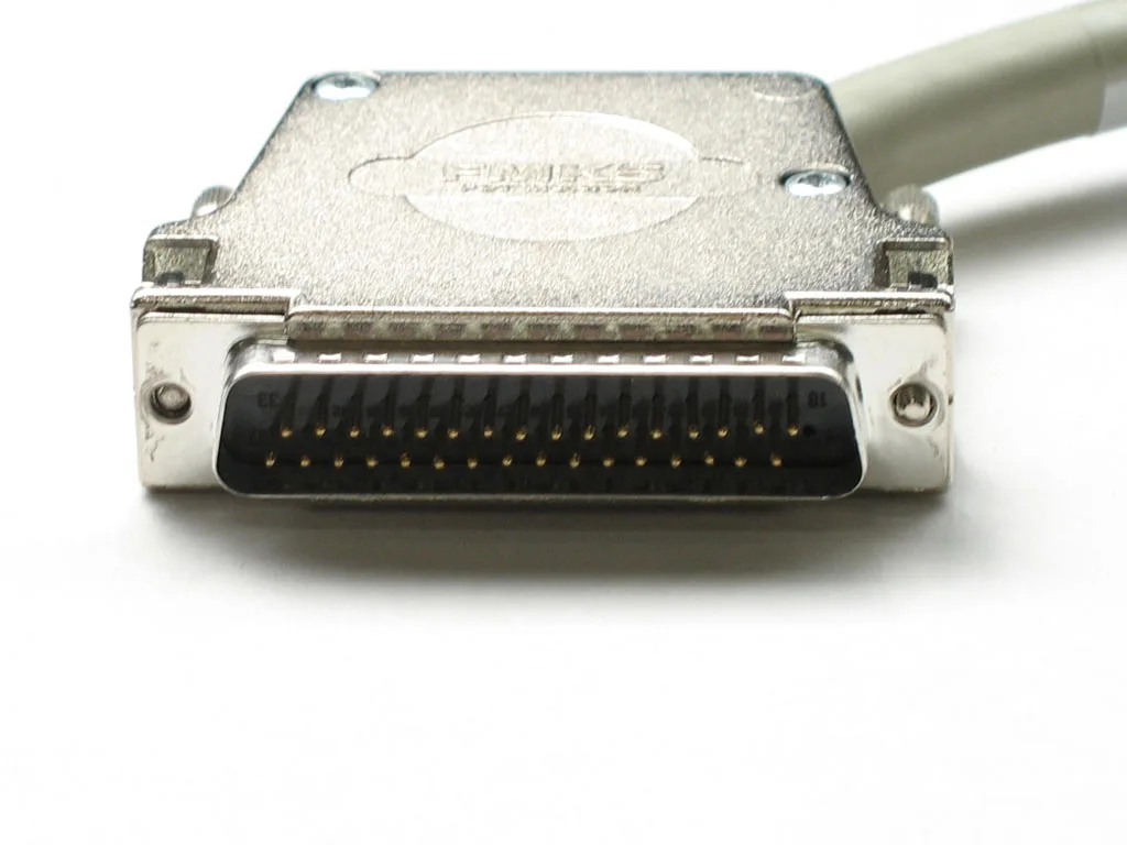 D-sub connector cable assembly